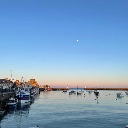 Ferienhaus Le Pressoir, De Charme & Jardin Fabuleux A 800m De La - By Maison Melchior Flamanville