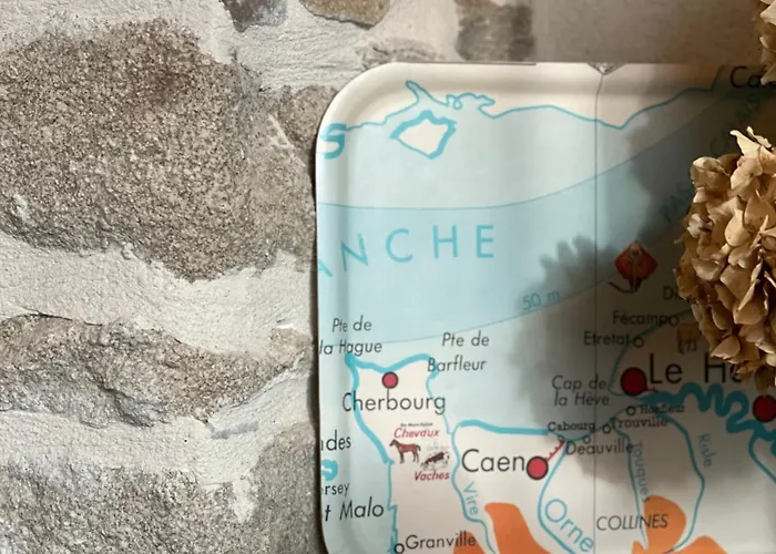 Tatil Evi Le Pressoir, De Charme & Jardin Fabuleux A 800m De La - By Maison Melchior Flamanville